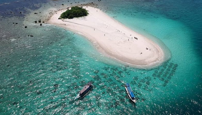 Liburan Ke Ujung Kulon, Ada Apa Saja Sih? 