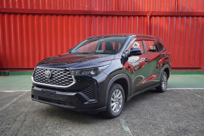 Toyota Kijang Innova Zenix Sabet Gelar Car Of The Year