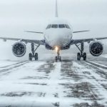 Badai Salju Besar Di AS Lumpuhkan Penerbangan Jelang Libur