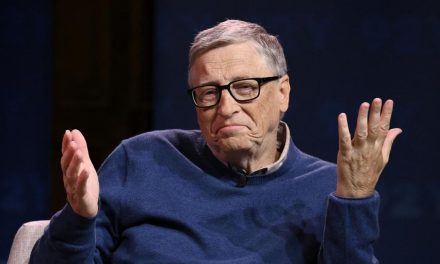 Bill Gates Soroti Misinformasi Sebagai Masalah Internet