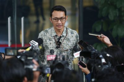 KPK Periksa Deputi MPR Terkait Dugaan Gratifikasi Rp17 Miliar