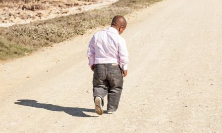 Achondroplasia, Kelainan Genetik Penyebab Tubuh Pendek