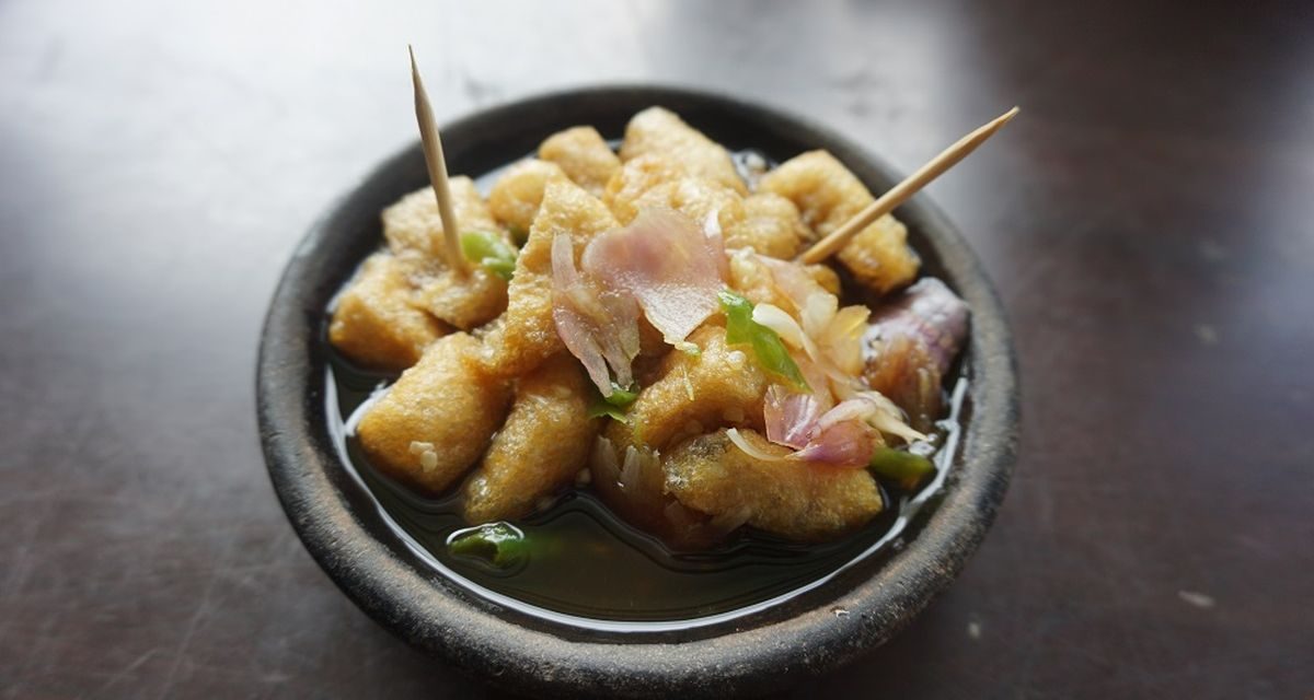 Tahu Gejrot Kuliner Khas Cirebon Dengan Cita Rasa Pedas Asam