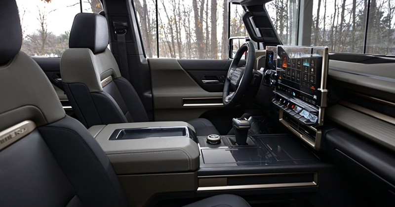 Mobil GMC Punya Interior yang Mewah dan Futuristik