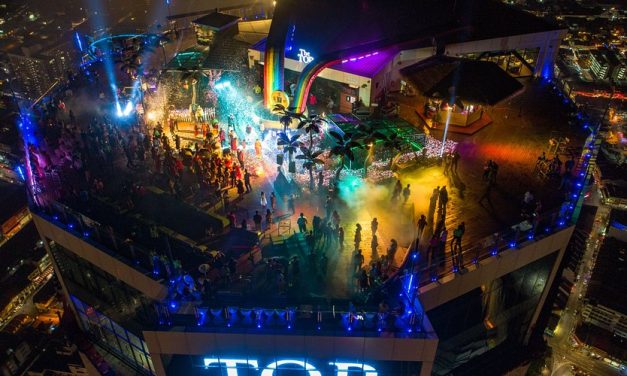 Destinasi Wisata Penang Di Malam Hari, Cantik!