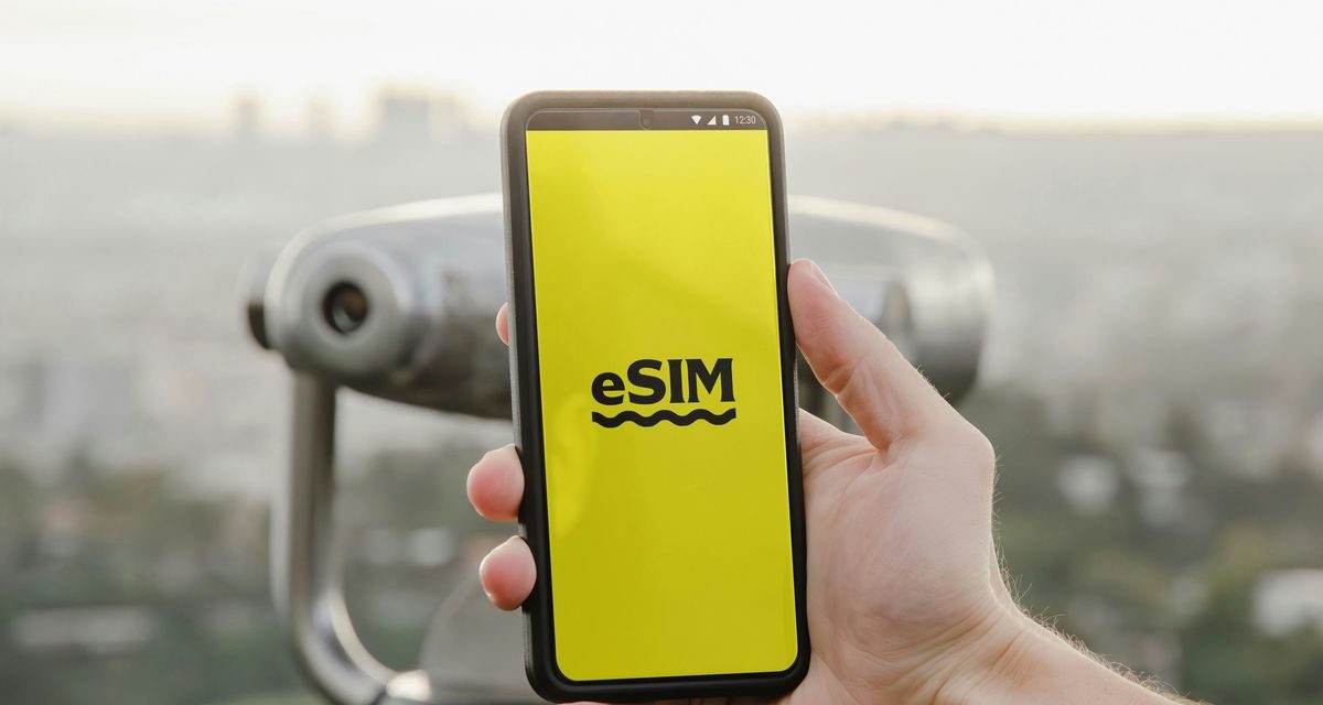 Fitur ESIM Di Ponsel Mengurangi Limbah Plastik