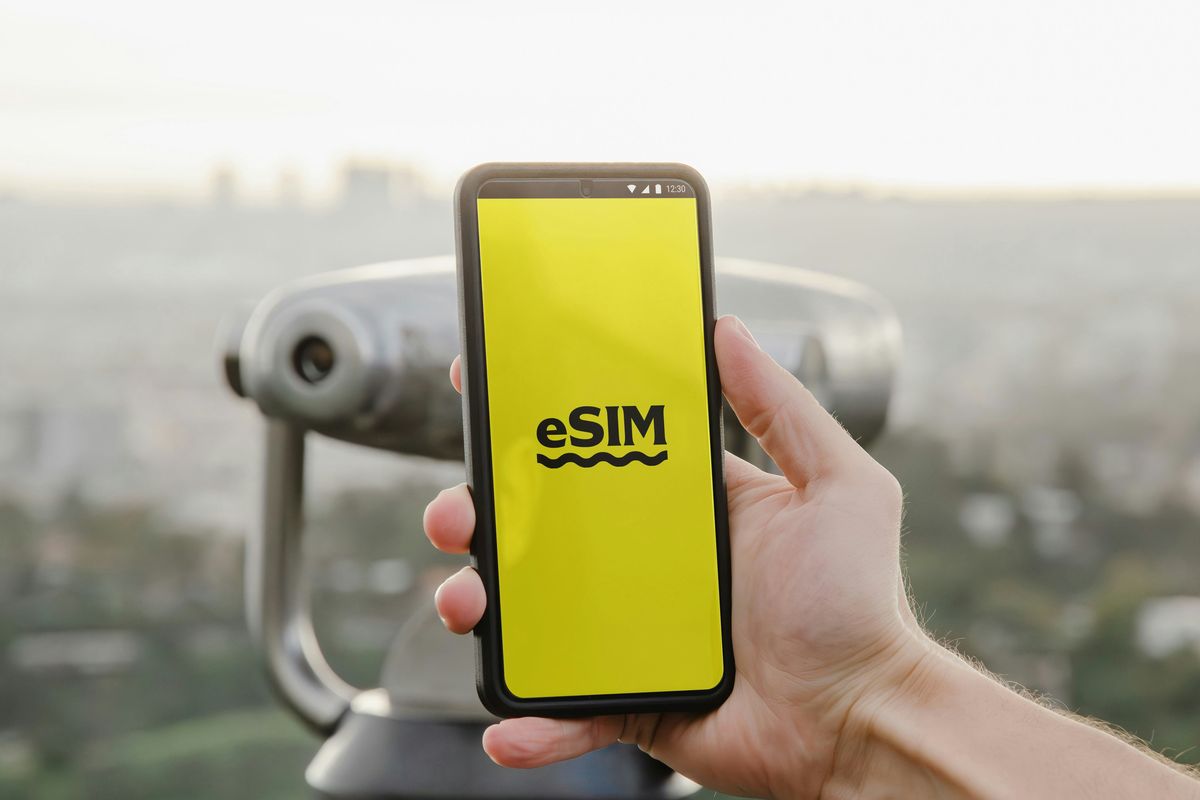 Fitur ESIM