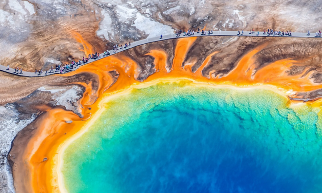 Taman Nasional Yellowstone Pamerkan Keajaiban Alam Baru