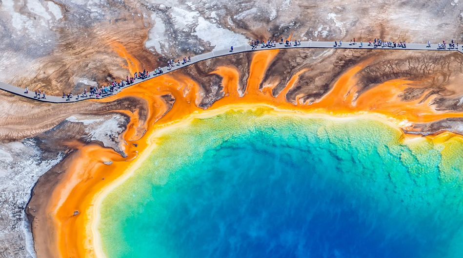 Taman Nasional Yellowstone Pamerkan Keajaiban Alam Baru