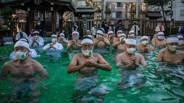 Bathing Carnival