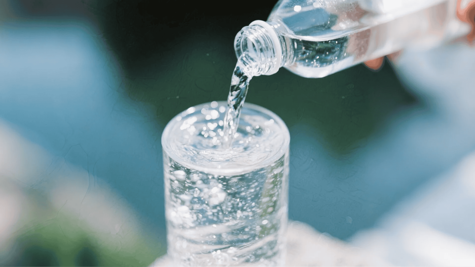 Minum Air Mineral