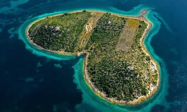 Pulau Berbentuk Hati Di Kroasia, Pulau Galesnjak